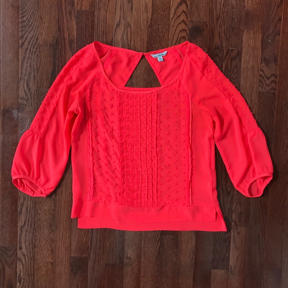 American Eagle eyelet 3/4 sleeve